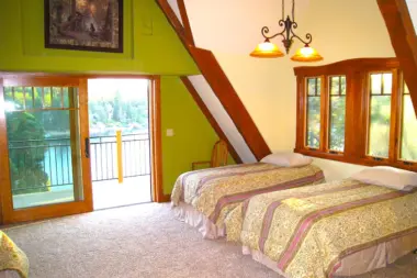 The facilities at Above It All Treatment Center in Lake Arrowhead, CA 4